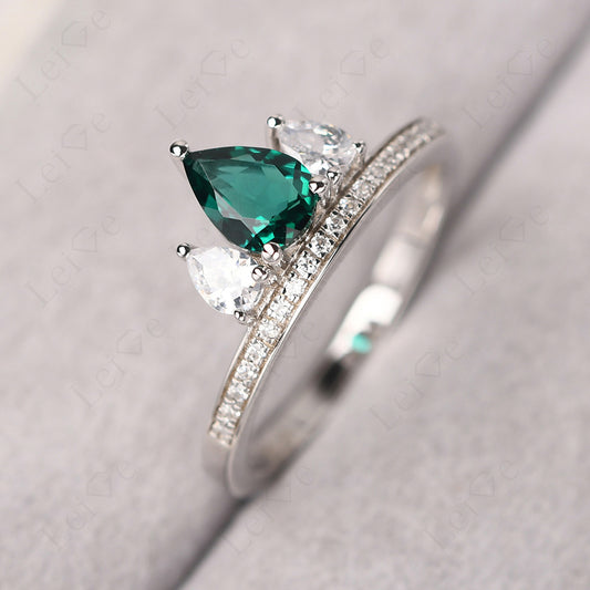 Teardrop Emerald 3 Stone Mothers Ring Silver