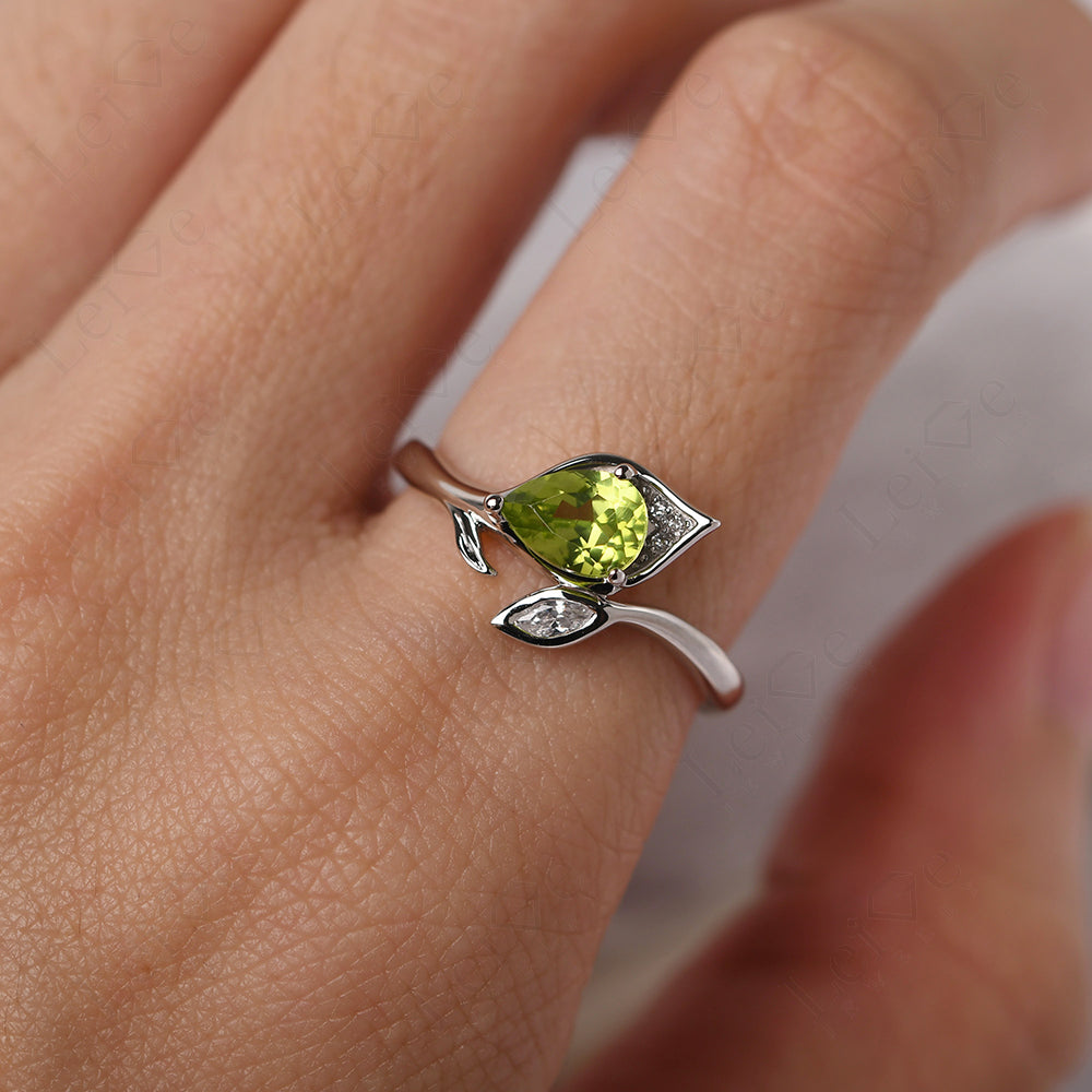 Pear Shaped Peridot Leaf Engagement Ring