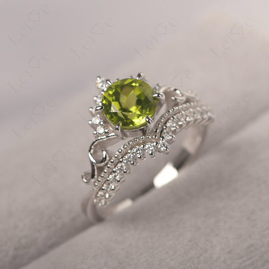 Vintage Peridot Cocktail Ring Yellow Gold