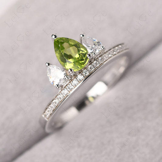 Teardrop Peridot 3 Stone Mothers Ring Silver