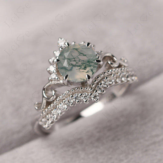 Vintage Moss Agate Cocktail Ring Yellow Gold