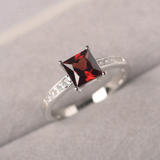 Garnet Wedding Rings Princess Cut Rose Gold
